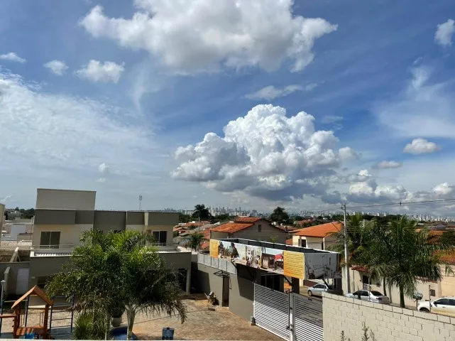 Sobrados em Condomínio fechado, Goiânia 2