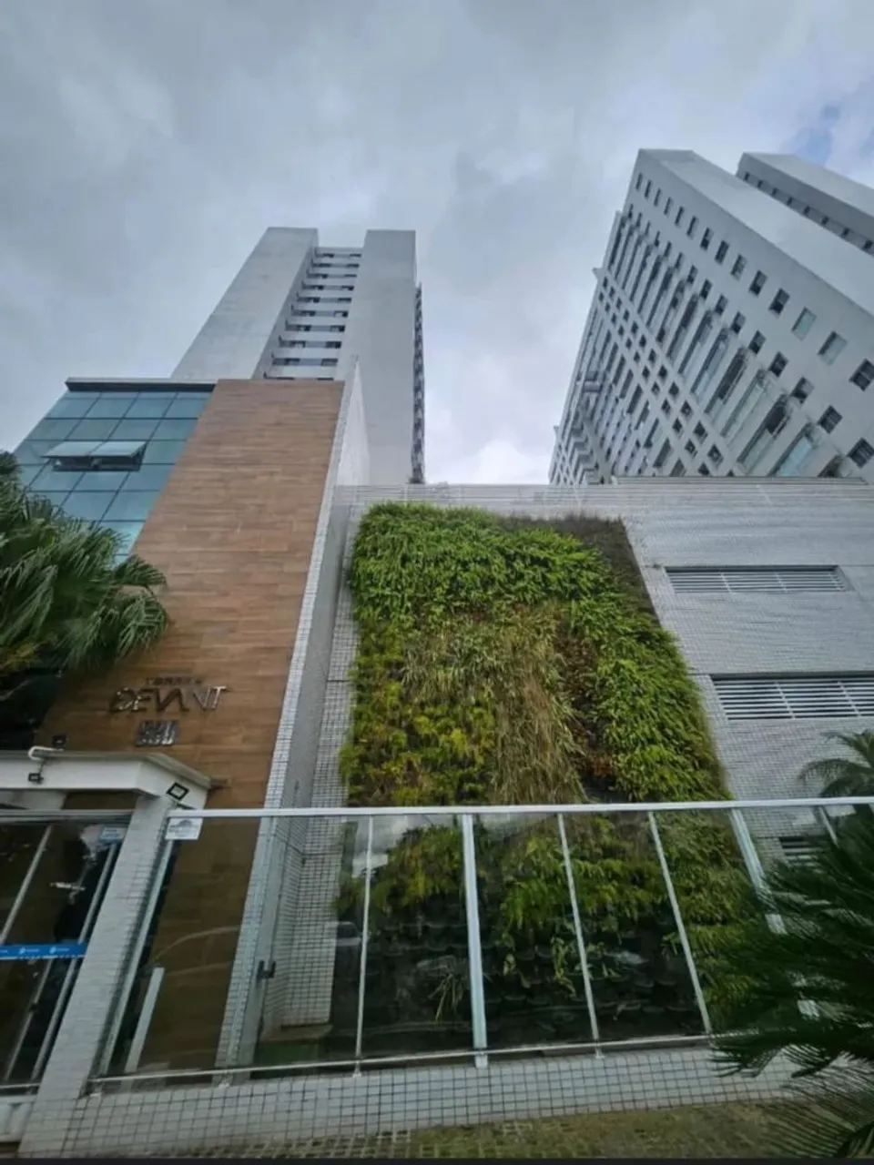 Torres Devant, mobiliado, andar alto, bairro da pedreira, aluguel Anual