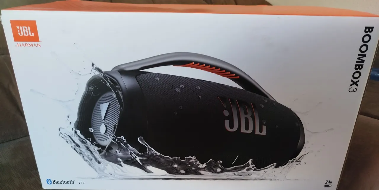 JBL boombox 3 