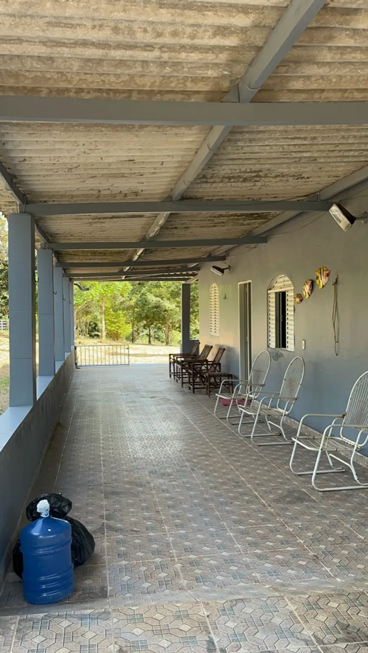 Sítio na BR 070, 84 km de Brasília