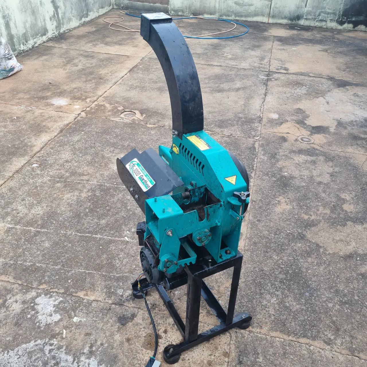 Ensiladeira GTE-3000N com Motor Monofásico 60Hz Garthen