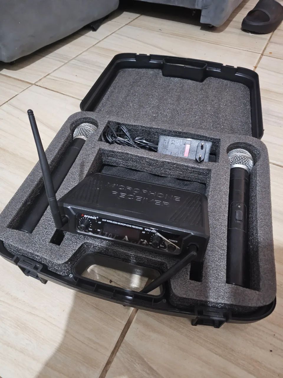 Microfone Sem Fio Karsect - KRU 220/KST 3 - Foto 4