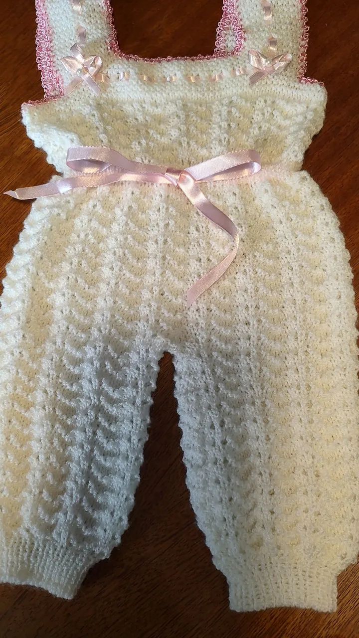 Conjunto de Tricô para Bebê - Delicado e Charmoso - Foto 3