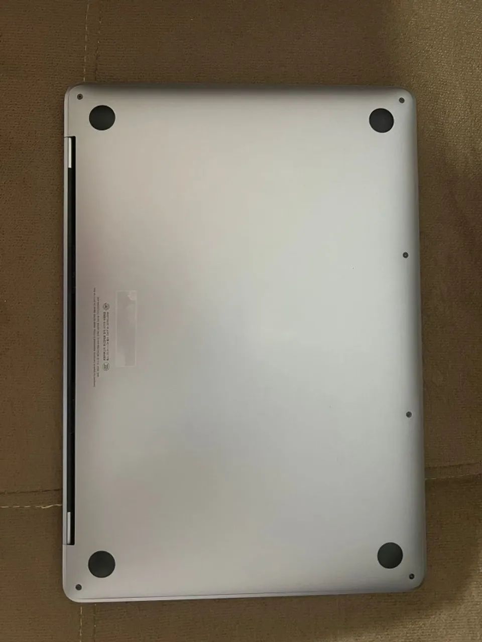 Macbook Pro 2019 256 GB Touchbar - Foto 4