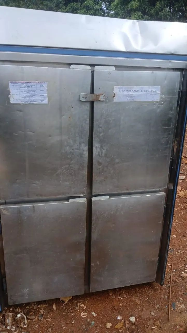 Freezer para Sanduíches e Pizzas