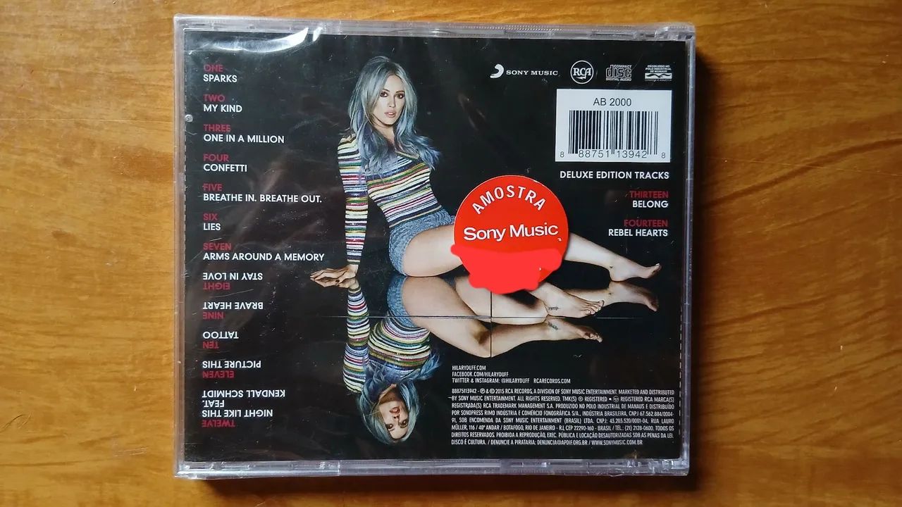 CD Lacrado Hillary Duff - Breathe In Breathe Out - Foto 2