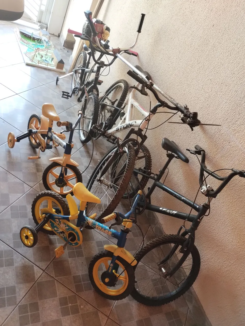 Bicicletas infantis para crianças de todas as idades