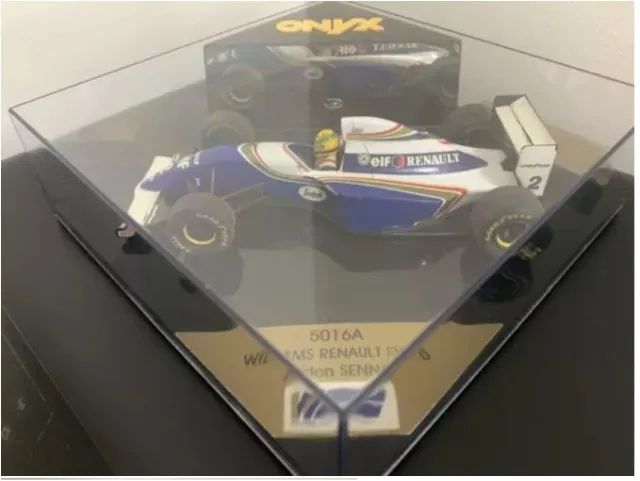 Ayrton Senna - Miniatura Fórmula 1 Williams / Renault FW16 - Foto 4