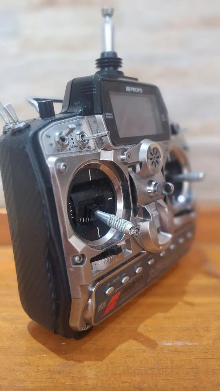 Rádio aeromodelo - JR XP 8103 - Foto 2