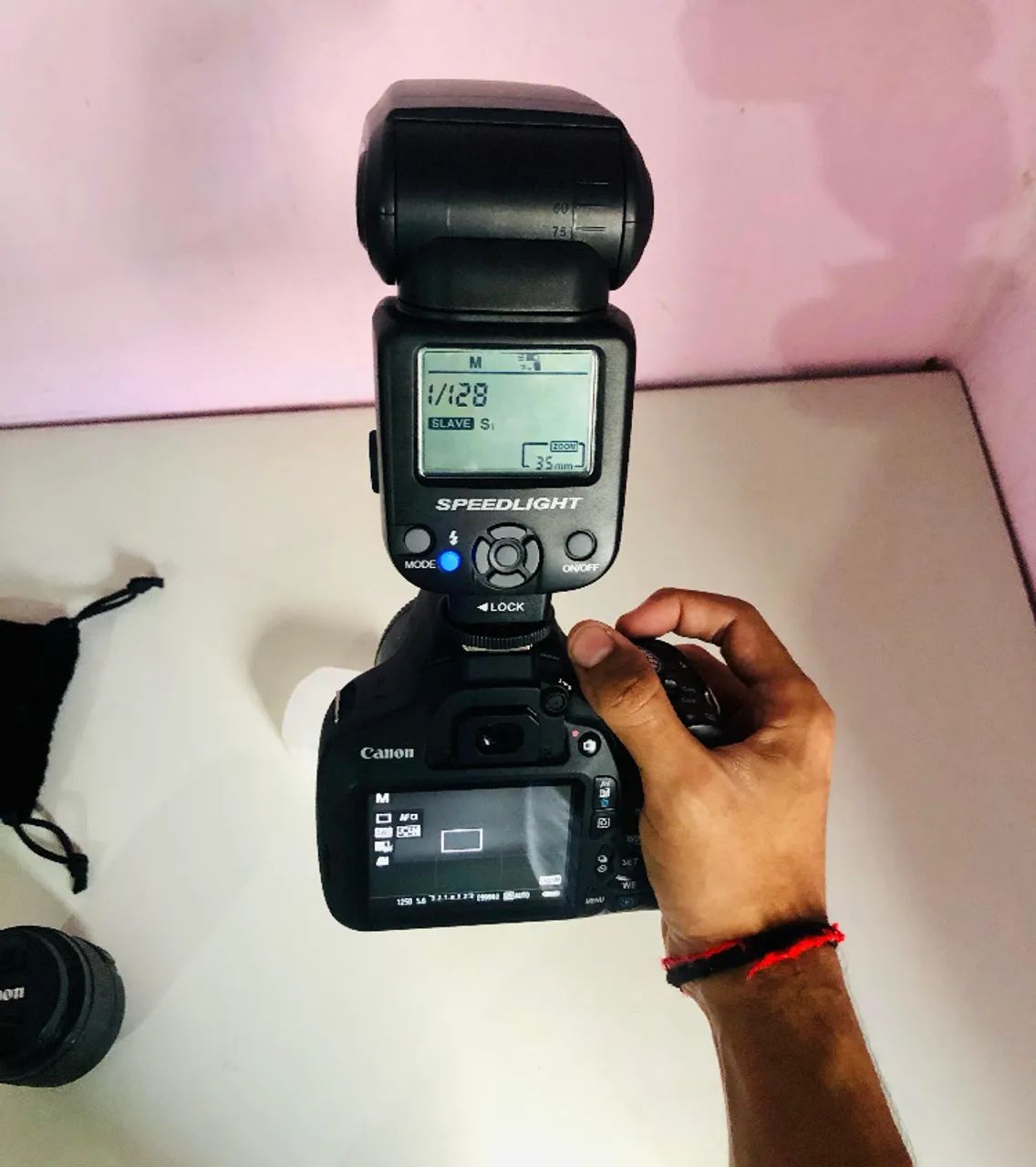 Canon T5 + kit de fotografia + mochila  - Foto 6