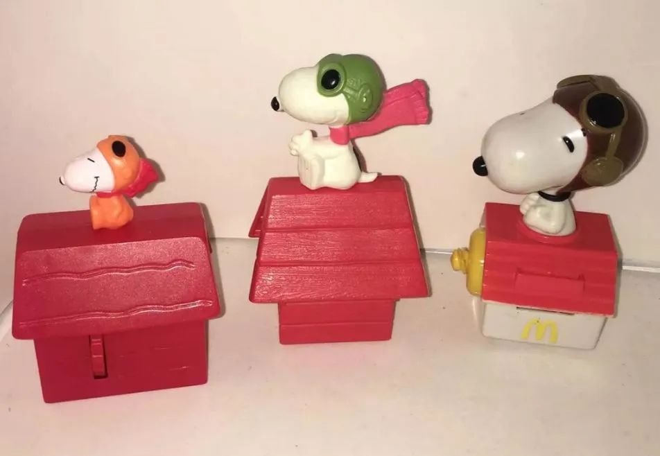 Snoopy e sua turma - 3 Brinquedos do Mc Donalds