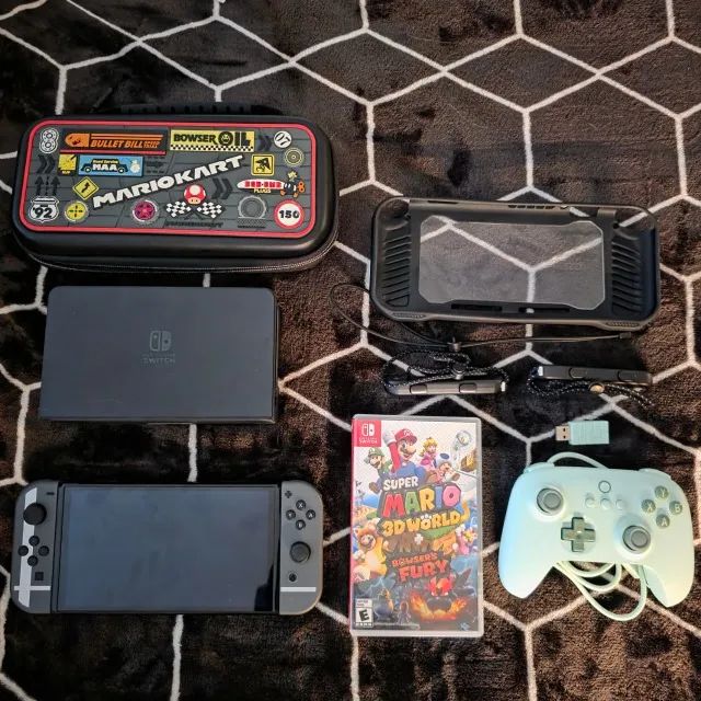 Nintendo Switch 1 OLED + Acessórios e Jogo