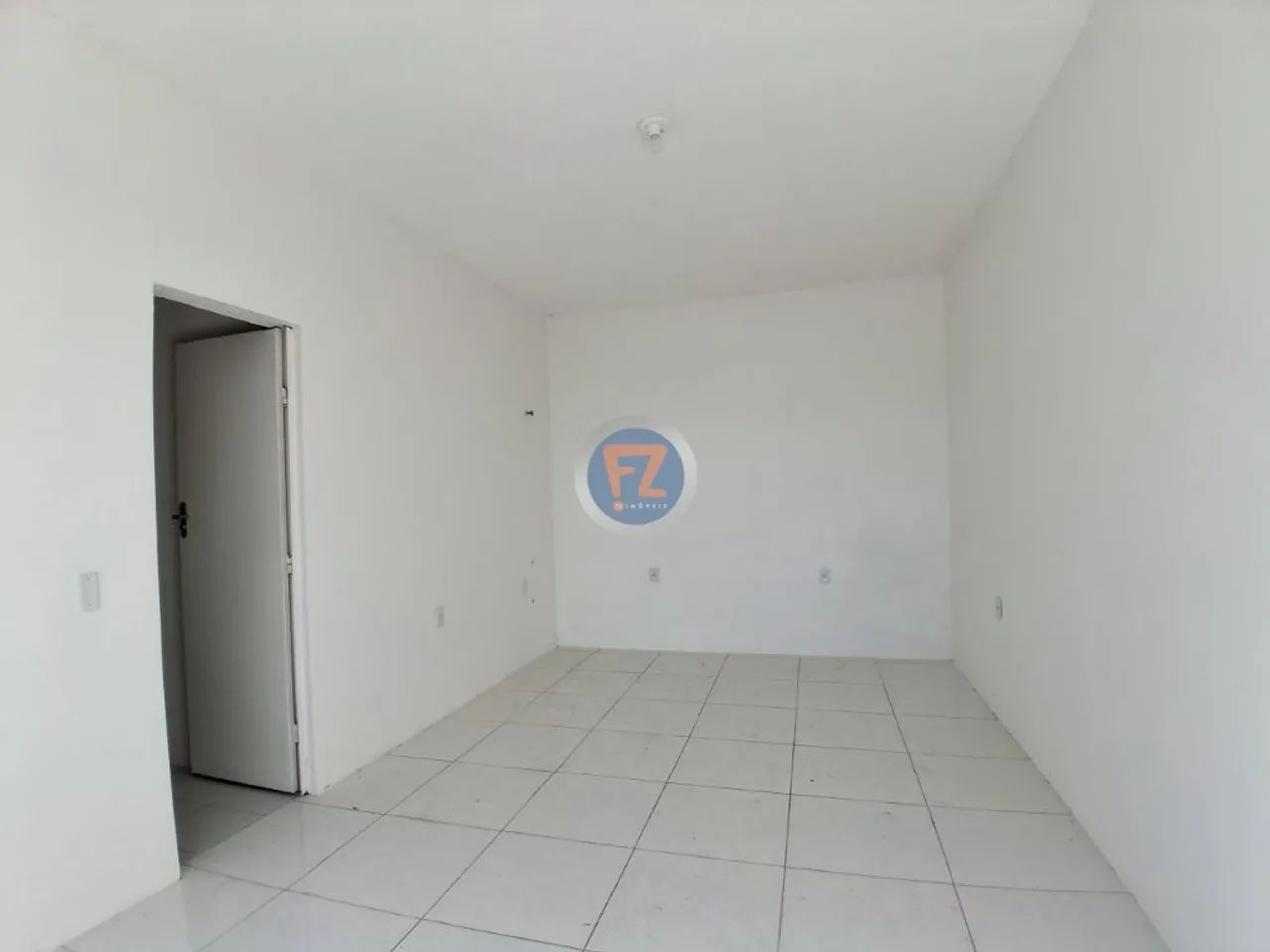 Locação de Comercial / Loja na cidade de EUSÉBIO - Foto 4