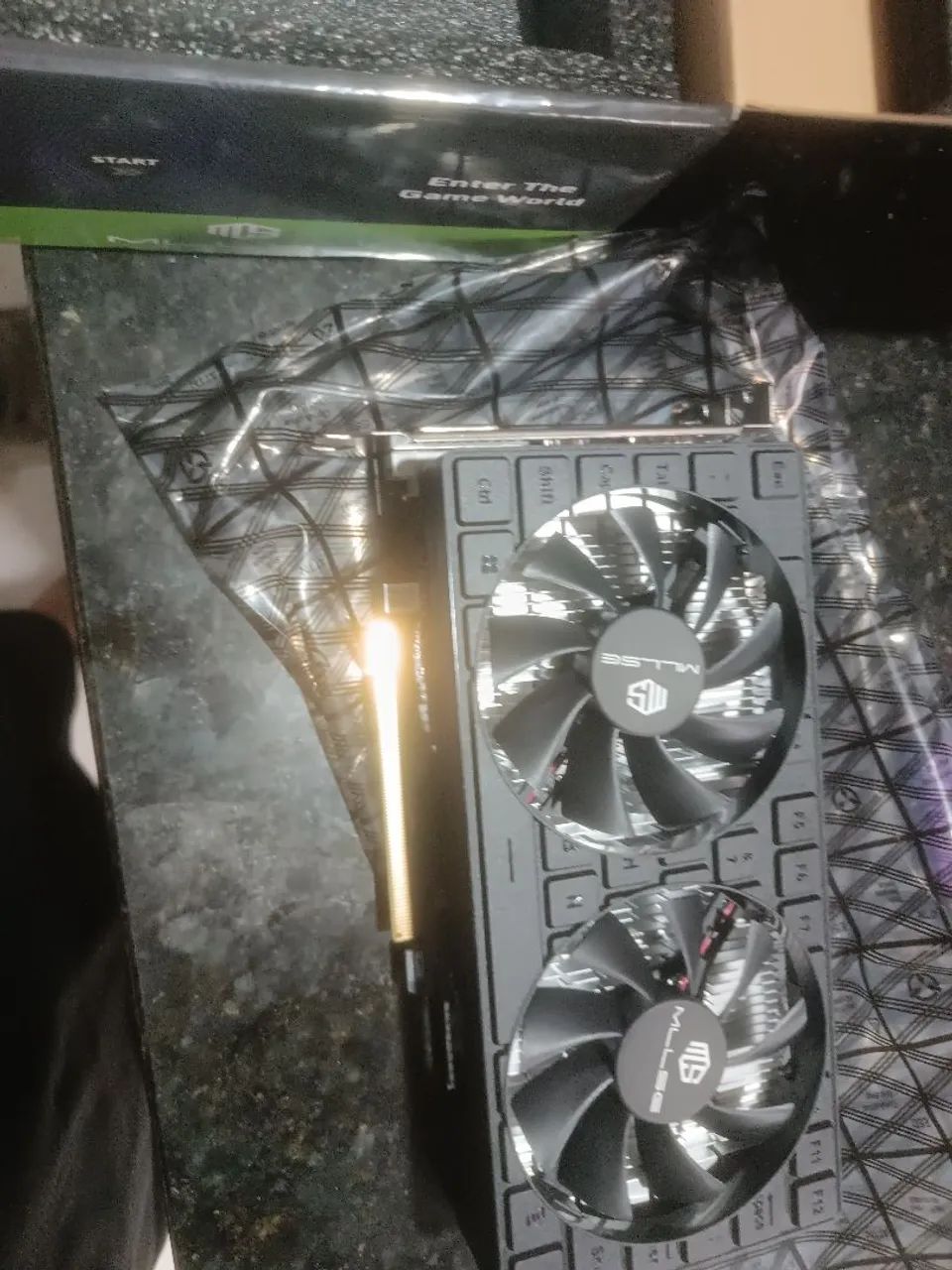 PLACA DE VIDEO 580 NOVA NA CAIXA ! - Foto 4