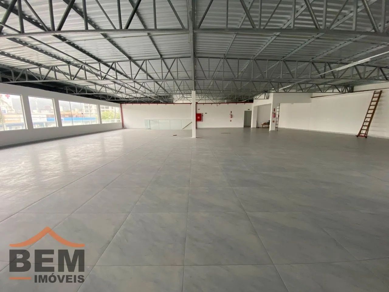 Sala Comercial para aluguel em Camboriú