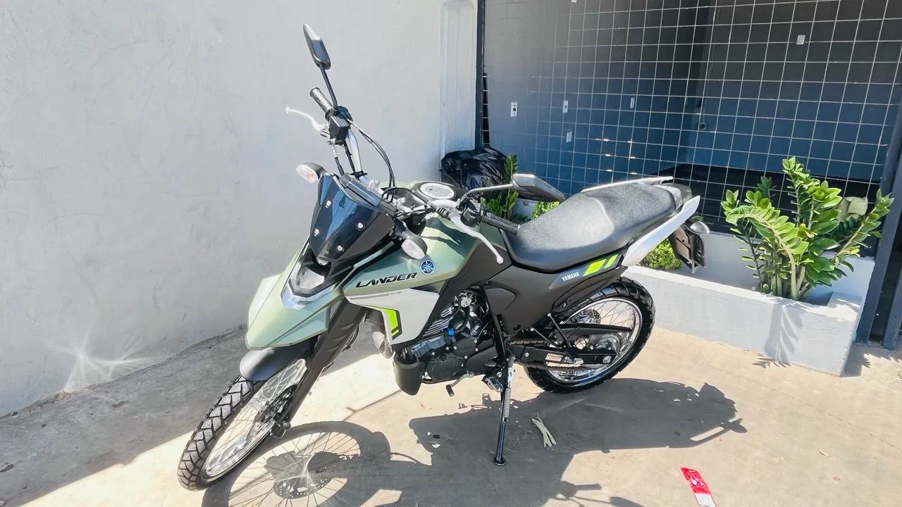LANDER 250  - Foto 5