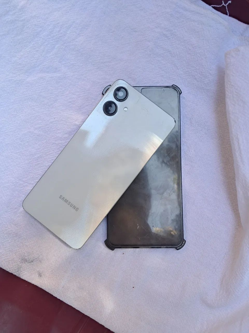 Vendo celular Samsung a06 128 GB  - Foto 5