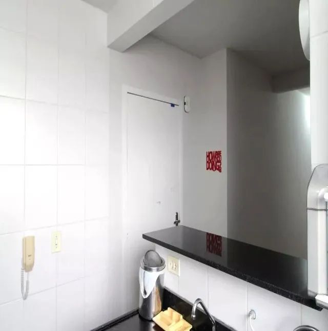 Apartamento ( 2 dormitórios ) , aluguel anual com caução e com mobília.  - Foto 4