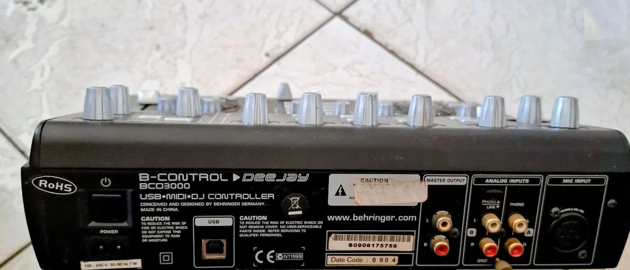 Controladora BEHRINGER BCD-3000 - Foto 2