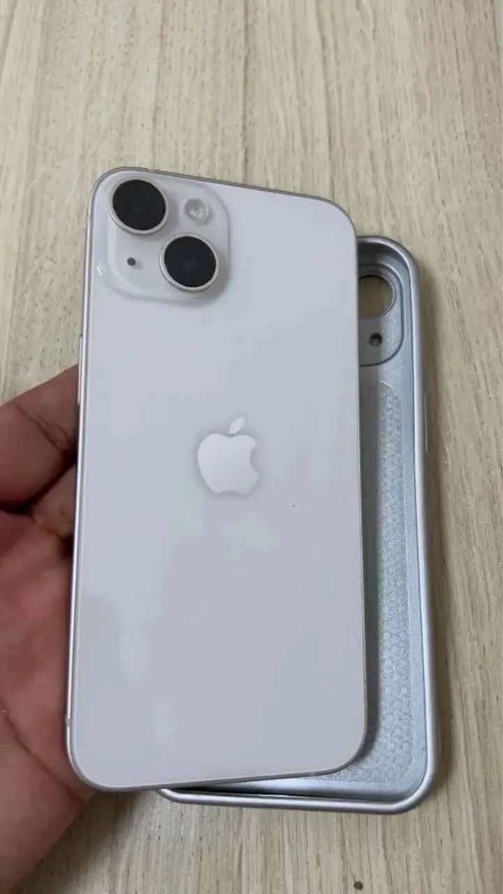 Vende-se iPhone 14 - Foto 4
