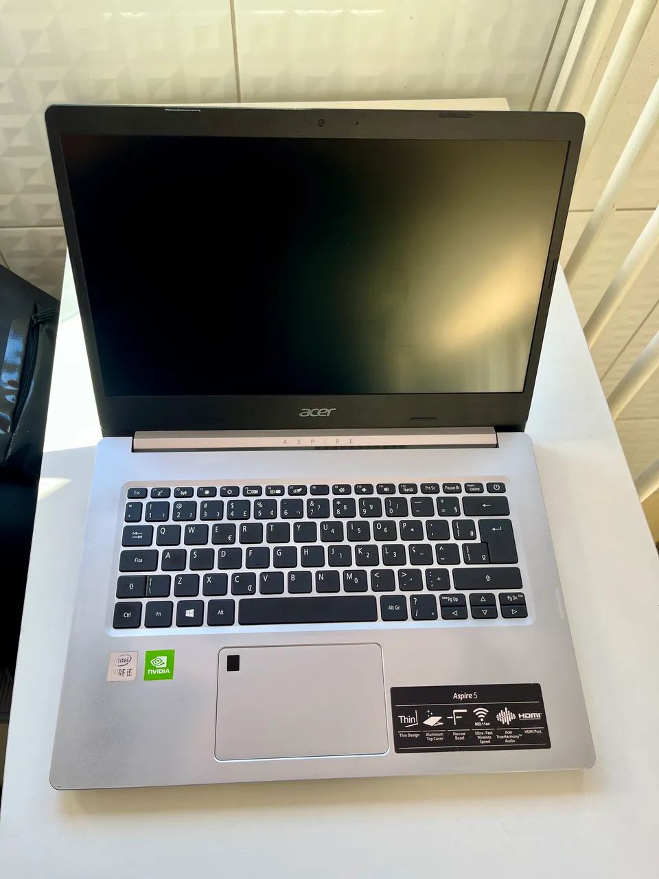 ACER ASPIRE 5 - i5 10 ger - 8gb ram 256ssd - 2gb placa de video