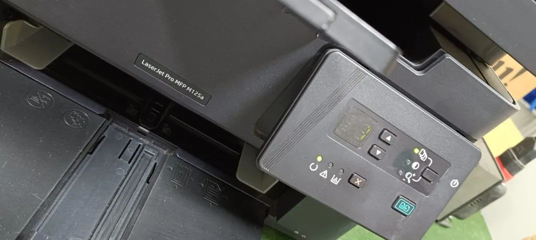 Impressora multifuncional monocromática HP LaserJet Pro M125a - Excelente