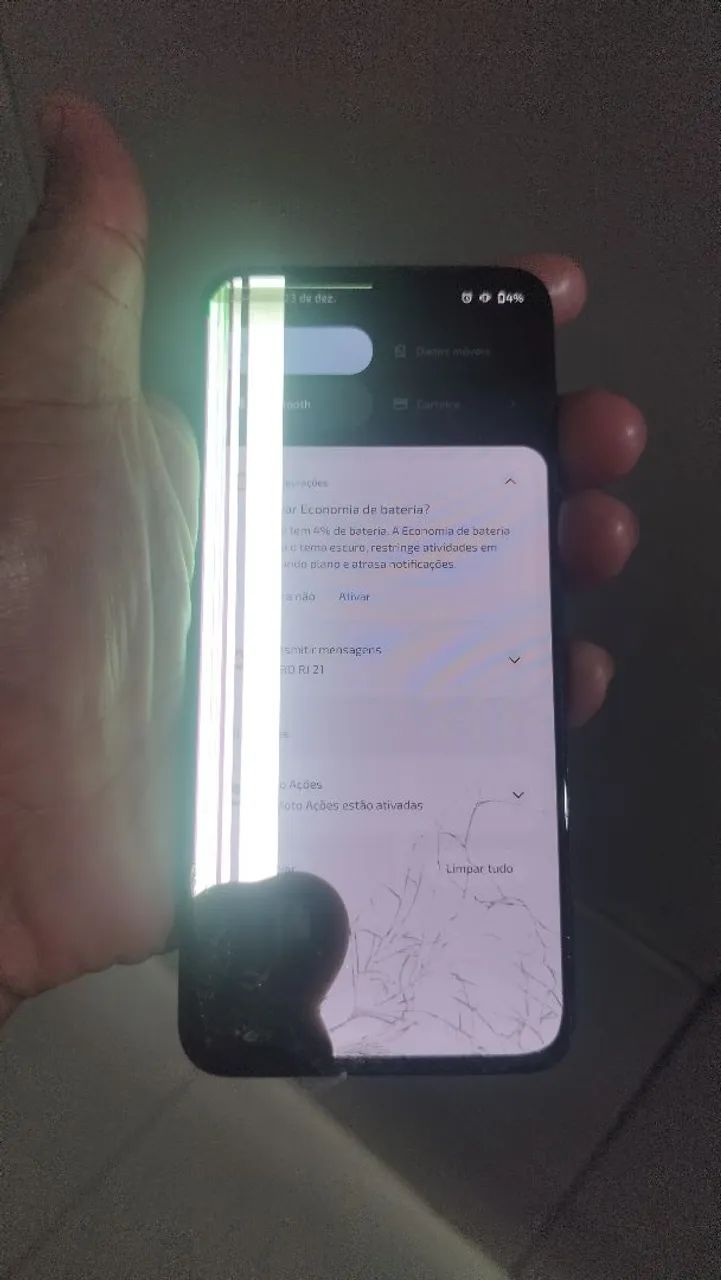 Moto Edge neo 30, display precisa trocar. - Foto 3