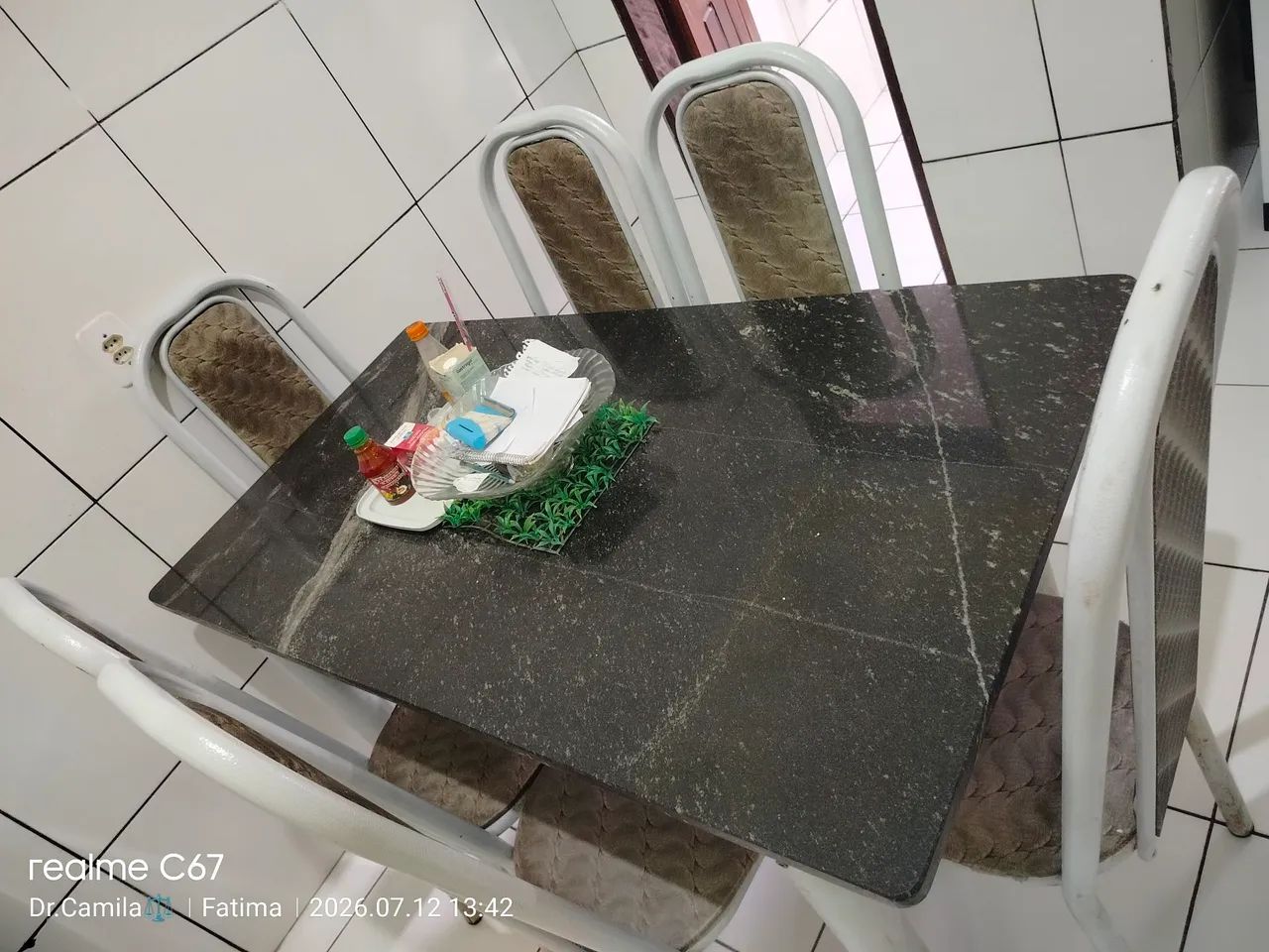 Mesa de Jantar de Granito com 6 Cadeiras (Preço de Desapego) - Foto 5