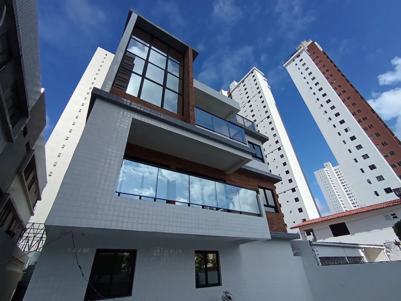 Térreo no coração do B dos estados  - Foto 4