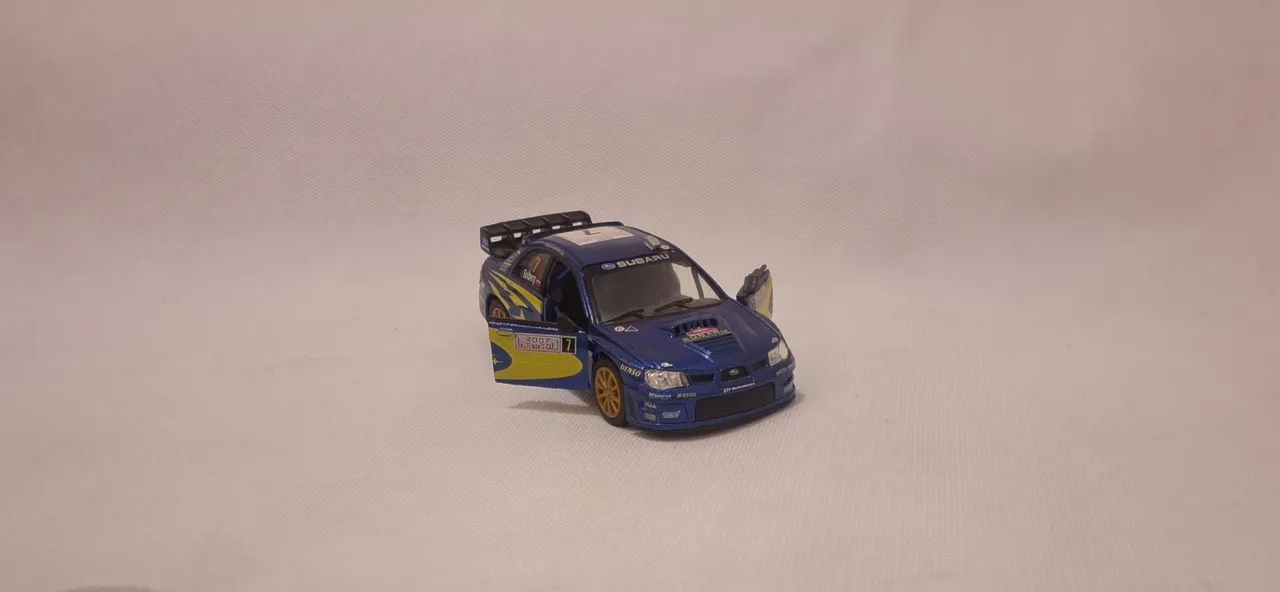 Subaru Impreza Rally  - Foto 3
