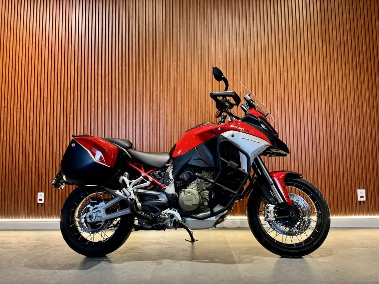 DUCATI MultiStrada 1200 V4 S - Foto 2