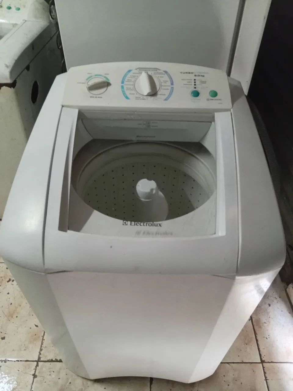 Maq Electrolux 9 kg