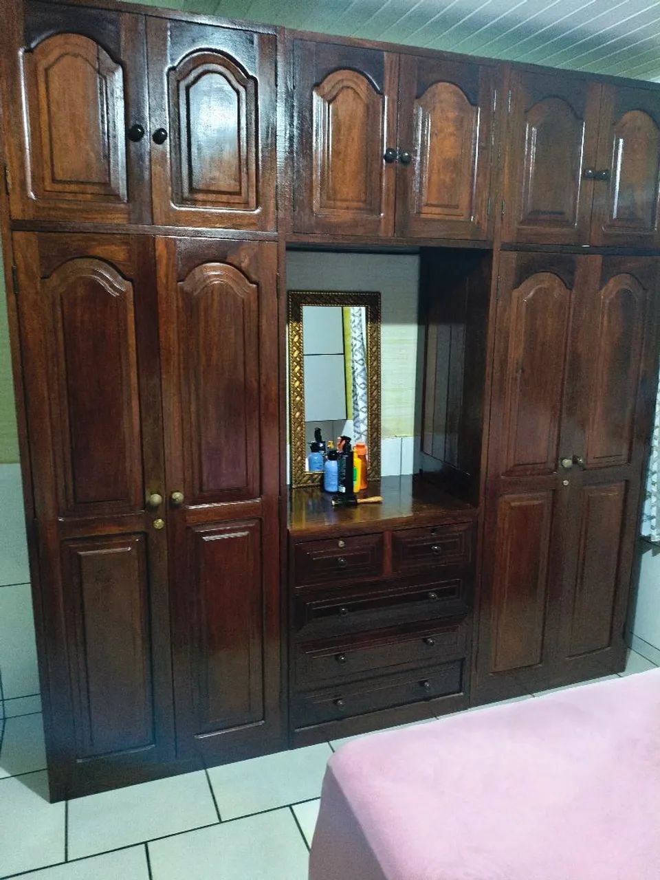 Guarda roupa de madeira  - Foto 2