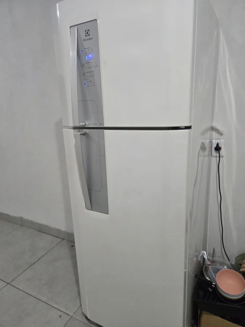 Geladeira Electrolux 220 V