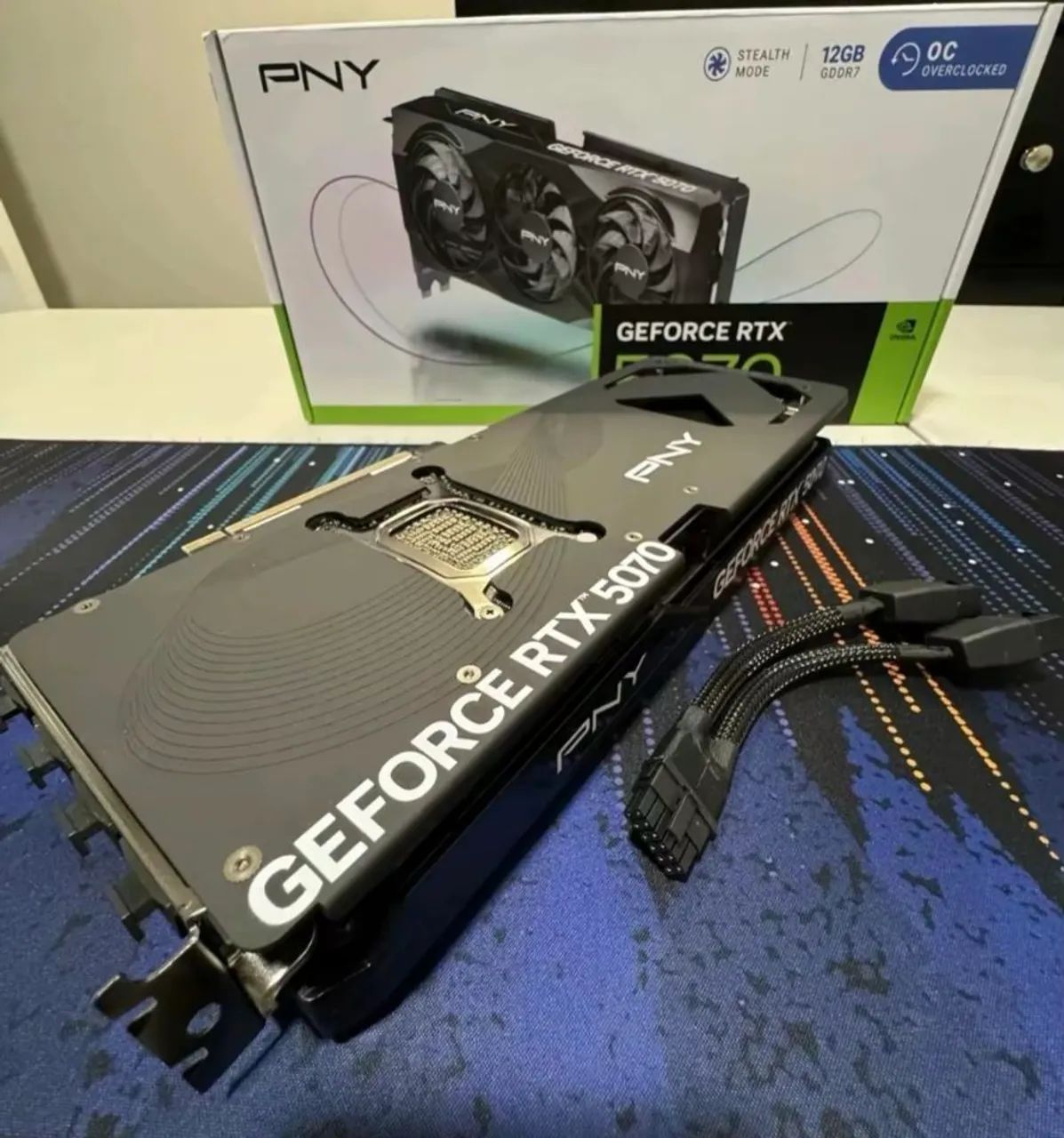RTX 5070 12GB TRIPLE FAN - LACRADA - Foto 2