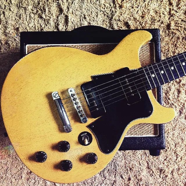 Guitarra Gibson Les Paul Double Cut Cutaway Faded Yellow P90