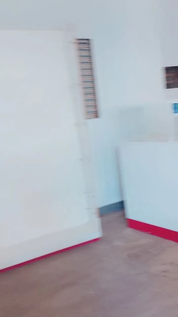 Balcão vitrine e prateleira com divisórias de vidro  - Foto 3