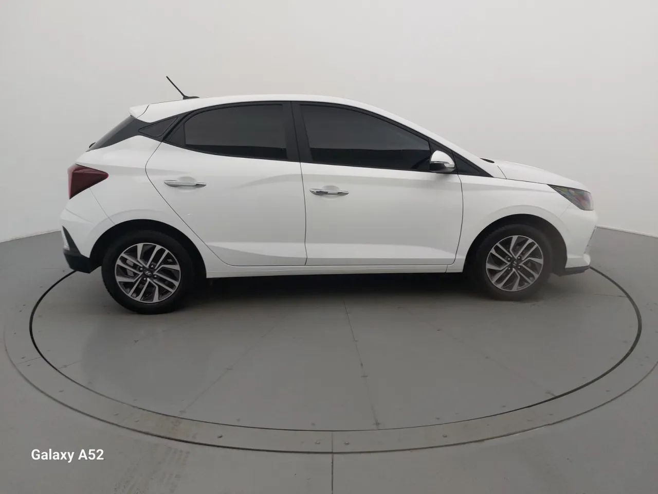 Hyundai HB20 Limited 1.0 Flex 12V Mec., foto 6 de 18