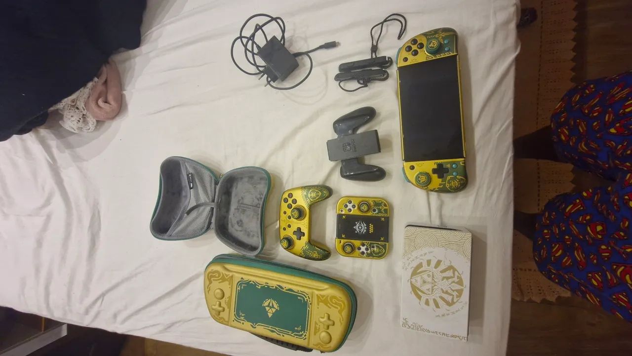 Switch OLED desbloqueado kit zelda