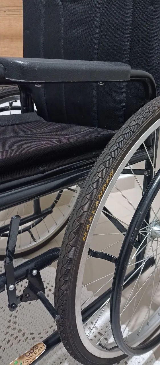 Cadeira de rodas adulto. - Foto 3