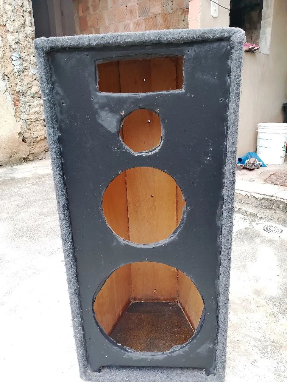 Caixa de Som Vazia (gabinete)