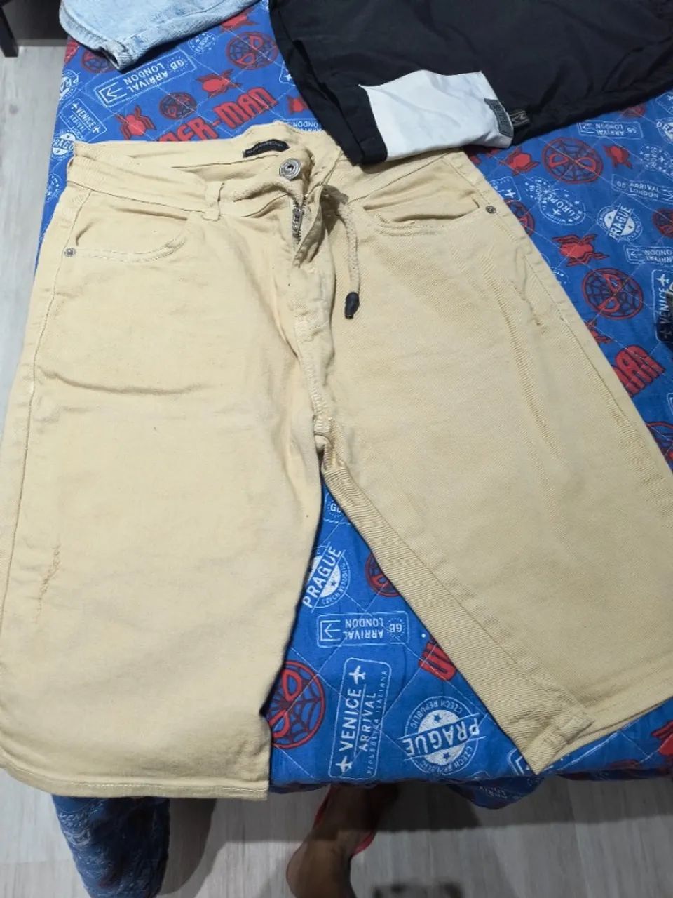 Lotinho de Roupa de Menino.
