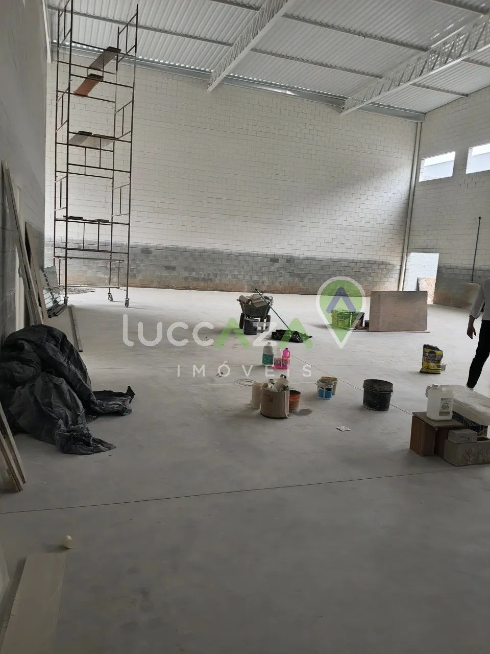 GALPAO COMERCIAL em JACAREÍ - SP, JARDIM CALIFÓRNIA - Foto 2