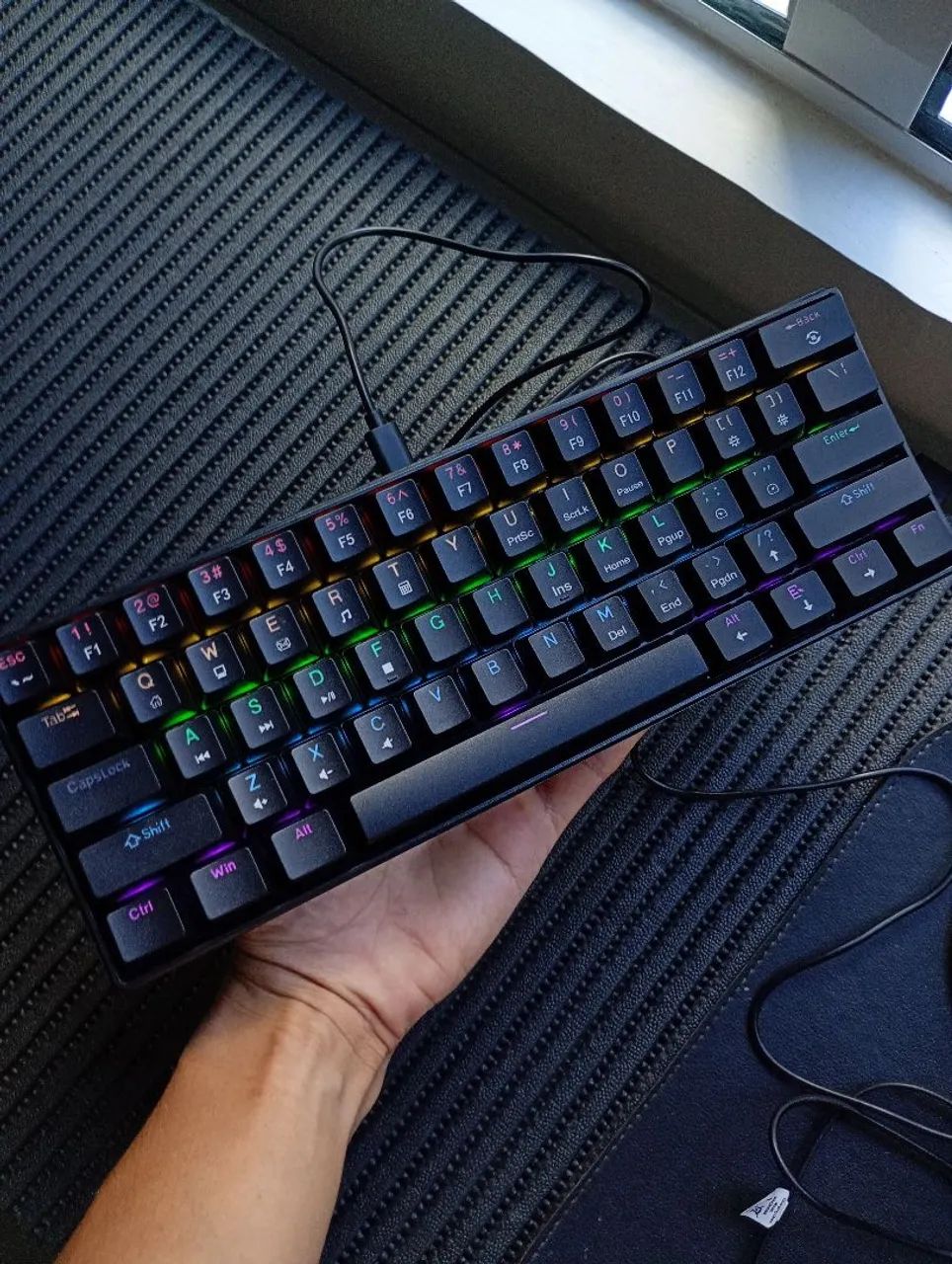 Teclado Mecânico K61 Preto - Switch Vermelho  - Foto 3