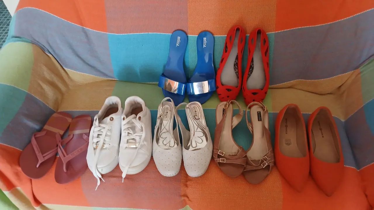 7 pares de calçados