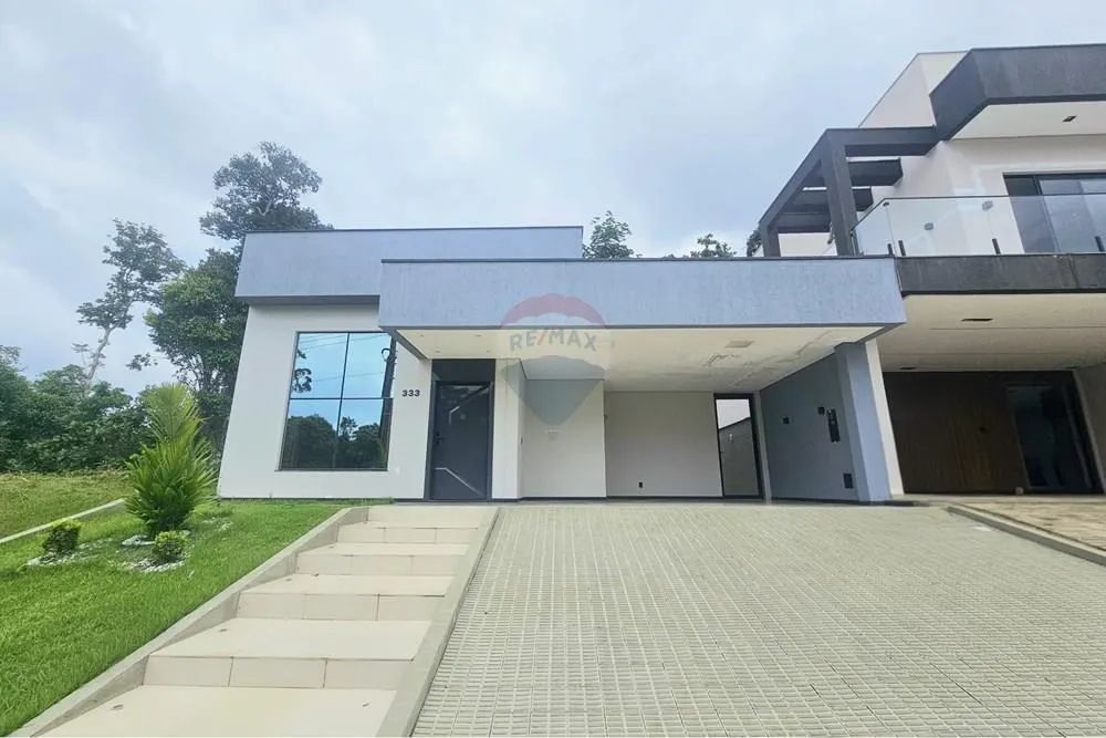 Casa Térrea de Alto Padrão com 3 suítes no Condomínio Morada dos Pássaros, Ponta Negra, Ma - Foto 2