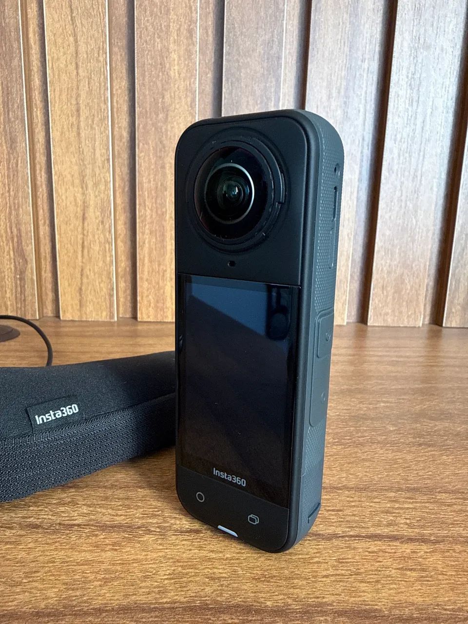 Insta360 X5 8K - Foto 2