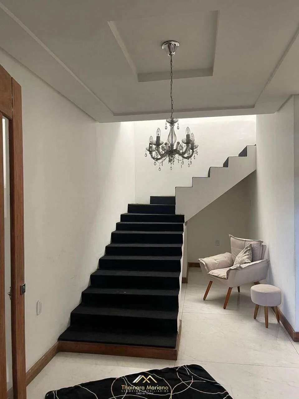 Casa duplex à venda com excelente espaço e localização! - Foto 2
