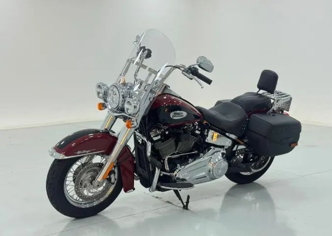 HARLEY-DAVIDSON SOFTAIL HERITAGE CLASSIC 114 - Foto 3