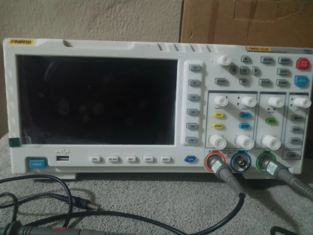 Osciloscópio profissional 